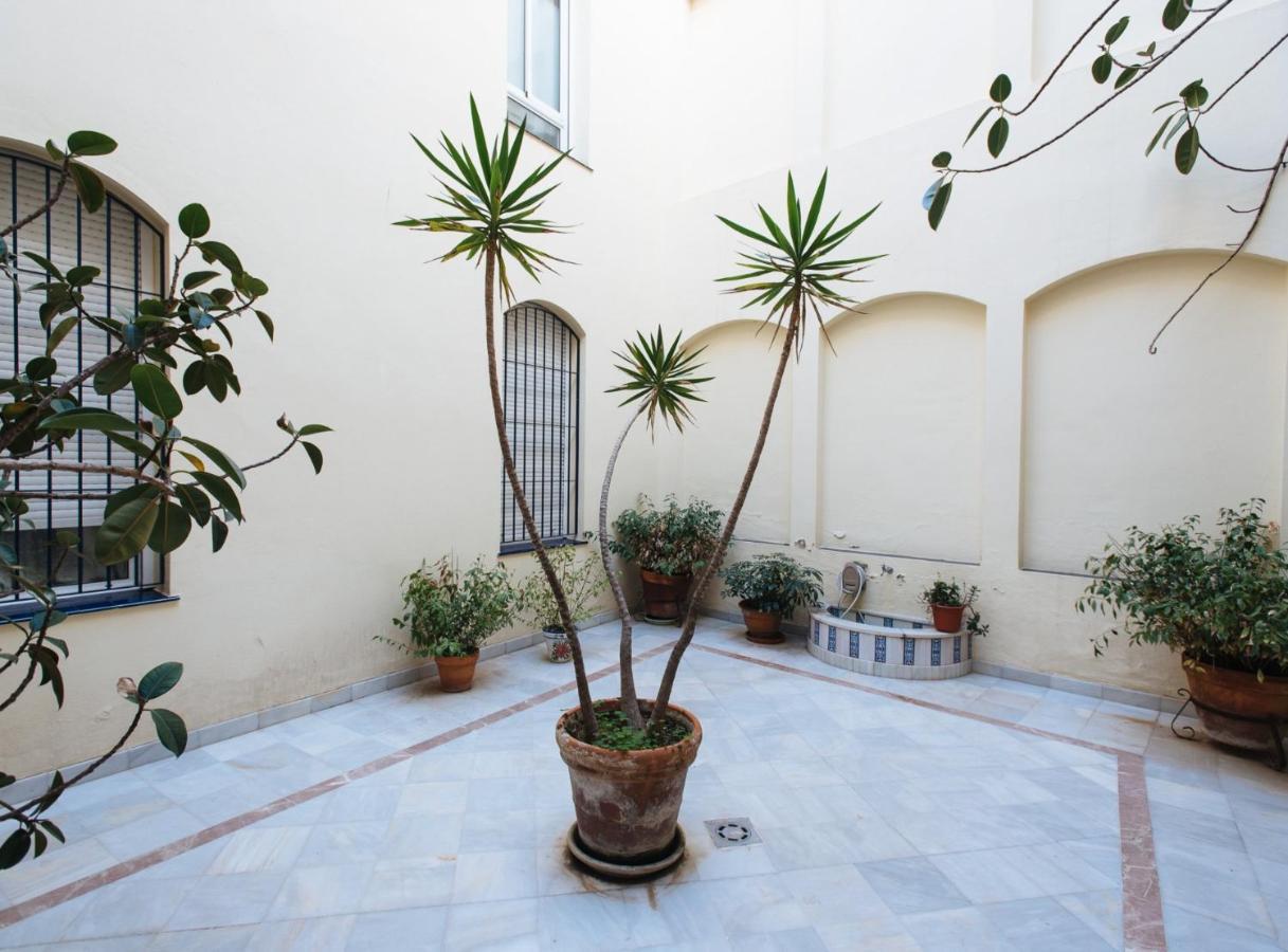 Siete Revueltas Suite Apartment, Seville